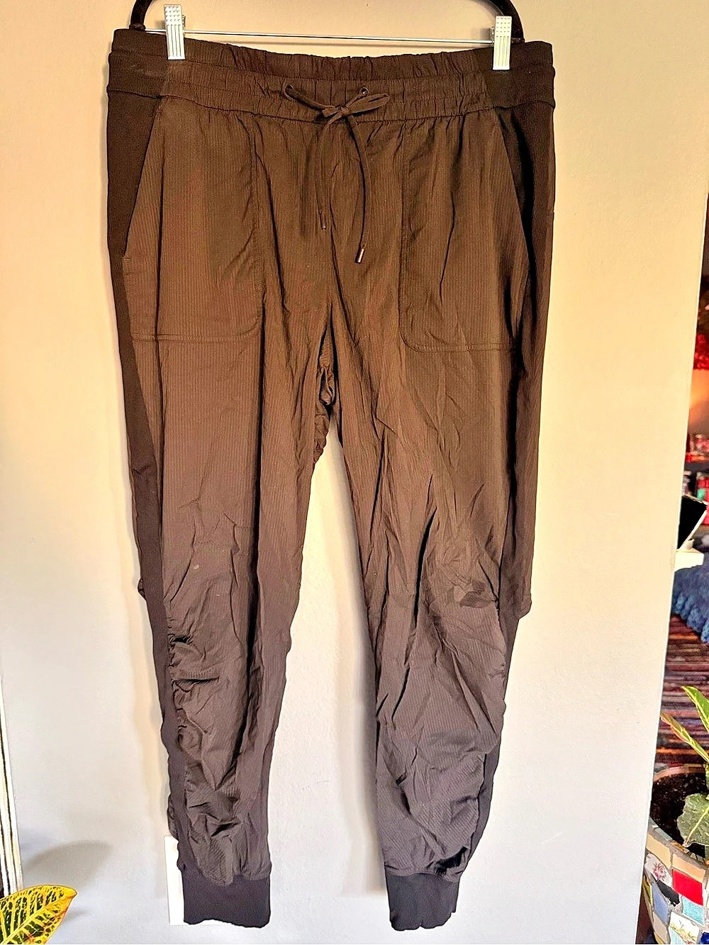 lululemon dance studio Ruched High-Rise jogger in Black size 14🖤🖤